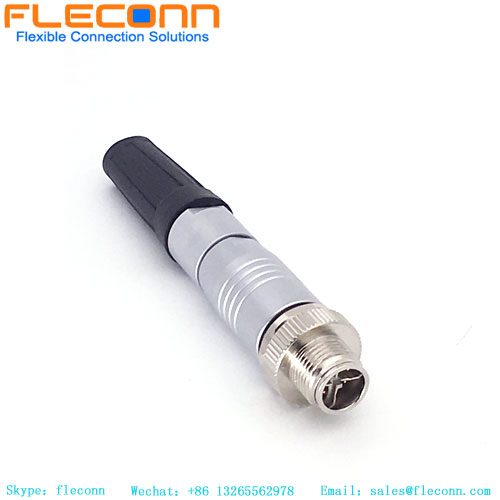 Conector montado macho de 8 pinos com código X M12