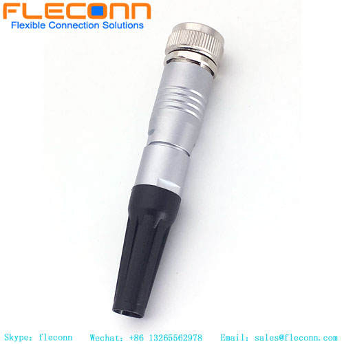 Conector montado em metal fêmea M12